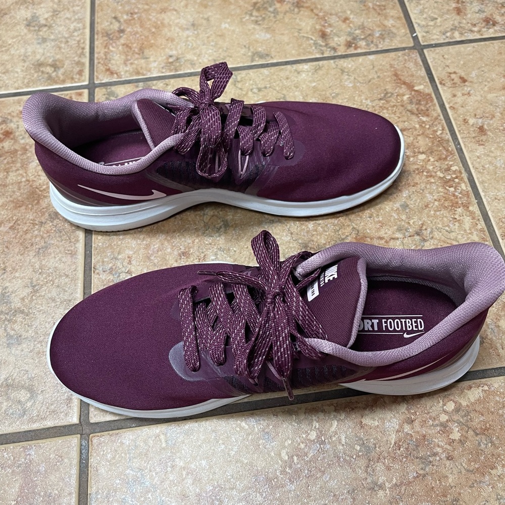 Nike training TR8